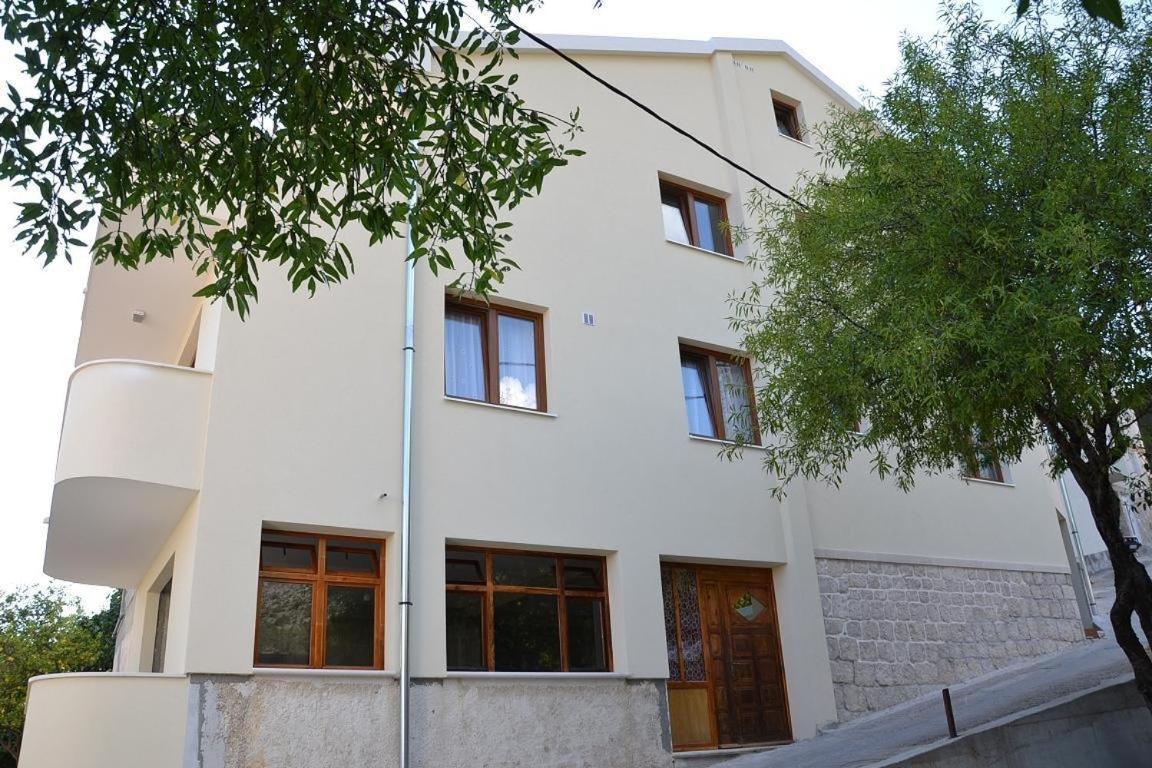 Apartments With A Parking Space Igrane, Makarska - 13535 Exteriör bild