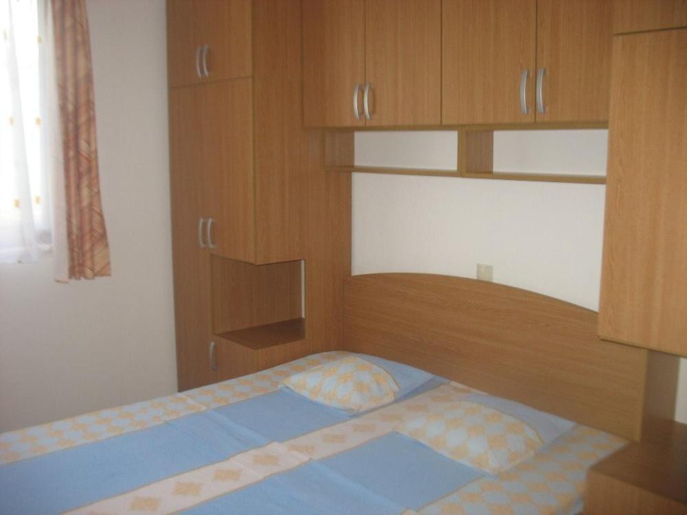 Apartments With A Parking Space Igrane, Makarska - 13535 Exteriör bild